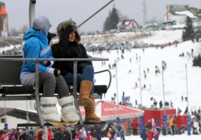  Na kraju loše sezone odlični uslovi na bh. planinama: Bjelašnica i Jahorina za vikend u punom kapacitetu