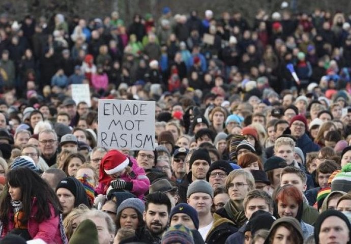 Velike migrantske demonstracije u Stokholmu