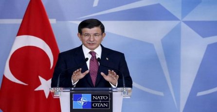 Davutoglu: Sporazum EU-Turska stupa na snagu 4. aprila