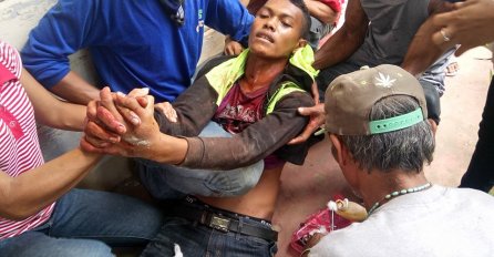 PROTEST POLJOPRIVREDNIKA: Policija pokušala da razbije demonstracije, dvoje poginulo! (VIDEO)