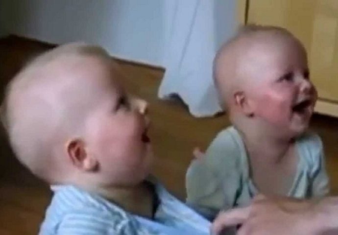 Spremite se za napad smijeha: Ove bebe će vam popraviti ostatak dana (VIDEO)