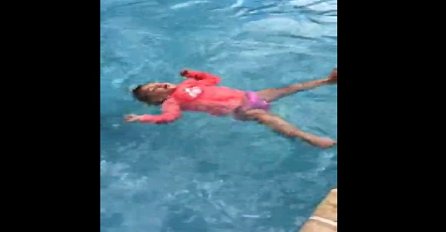 Kada je ova beba upala u vodu, niko nije ni pomislio da će se desiti nešto predivno (VIDEO)