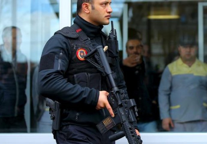 Uhapšeni osumnjičeni bombaši samoubice IS