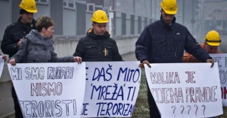 Više od 50 radnika preduzeća Tuzla kvarc stupilo u štrajk glađu