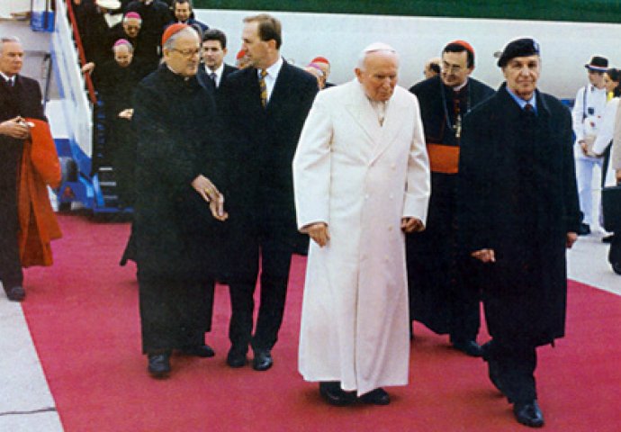 Prije tačno 19 godina: Papa Ivan Pavao II posjetio Sarajevo