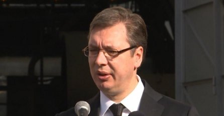 Vučić: Sram da bude direktora RTV zbog kažnjavanja novinarke