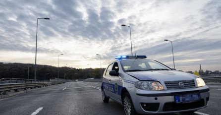 Filmska pljačka na autoputu Beograd-Zagreb: Presreli auto i oteli torbu sa novcem!