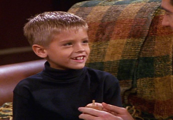 NEPREPOZNATLJIV: Ovako danas izgleda sin Rosa iz serije Prijatelji