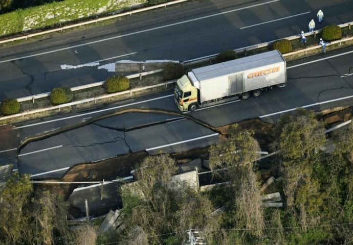 Raste broj poginulih i povrijeđenih nakon serije zemljotresa u Japanu