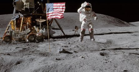 "Apollo 16" s ljudskom posadom lansiran prema Mjesecu