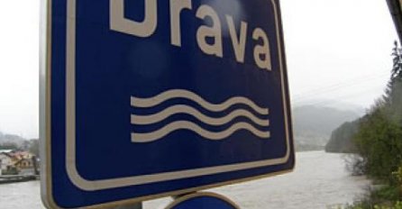 Tri osobe upale u kanal rijeke Drave, muškarcu i ženi gubi se svaki trag