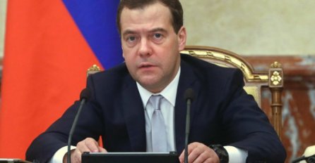 Medvedev: Ponašanje evropskih političara je neodgovorno