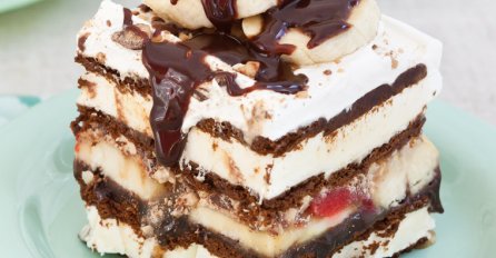 Uživat ćete u svakom komadu: Fantastična banana split torta 