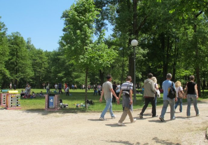 Na Vrelu Bosne zabranjeno roštiljanje