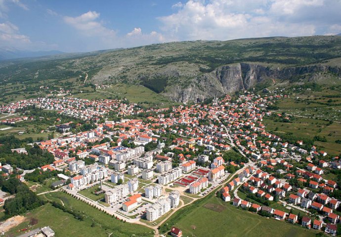 U Livnu održan susret zborova