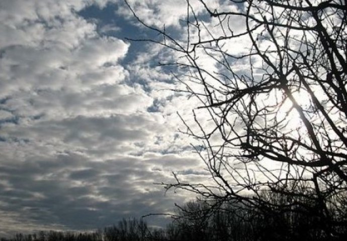 Oblačno s kišom, poslije podne očekuje se smanjenje oblačnosti