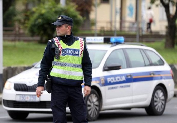 Policajka koja je pijana usmrtila biciklistu vraćena na posao