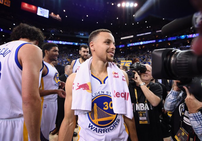 Drugu godinu zaredom: Curry najkorisniji igrač NBA lige