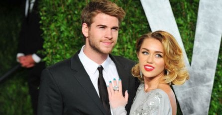 Miley Cyrus i Liam Hemsworth: Ljubav ozvaničili i na Instagramu 