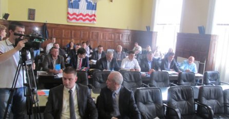SDS I Mićo Mićić izgubili skupštinsku većinu u Bijeljini