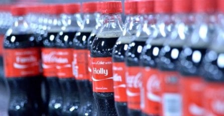 'Danas mi je u prodavnicu ušao dječak od desetak godina i tražio coca-colu sa imenom Maja'