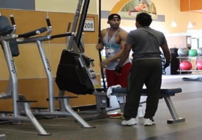 Koji kralj: Otišao u teretanu kako bi zezao bildere, pogledajte kako se to sve završilo (VIDEO)