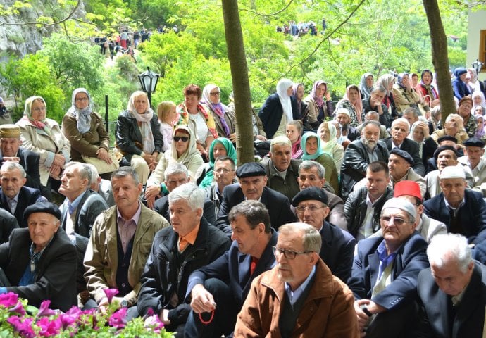 Derviški mevlud u Blagaju okupio više hiljada vjernika iz BiH i inostranstva