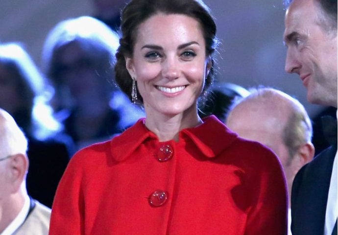 Catherine Middleton u Zarinom sakou i 66 puta skupljoj haljini 