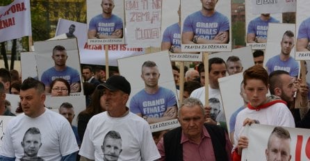 Završeni protesti u znak podrške porodici ubijenog Dženana Memića