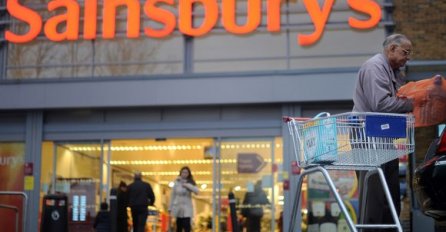 Više ljudi ranjeno je u napadu nožem u zapadnom Londonu