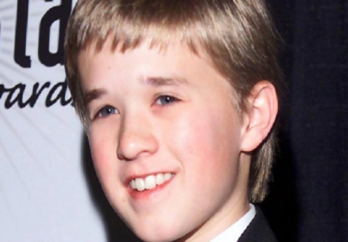 Klinac koji nas je sve oduševio u filmu 'Šesto čulo' danas izgleda ovako (FOTO)