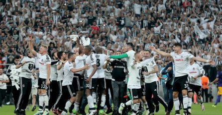 Istanbul je crno-bijeli: Kako je Besiktas zapalio Bosfor i razbio duopol Galate i Fenera