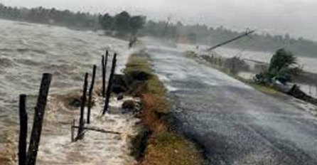 Bangladeš evakuisao dva miliona ljudi pred dolazak ciklona