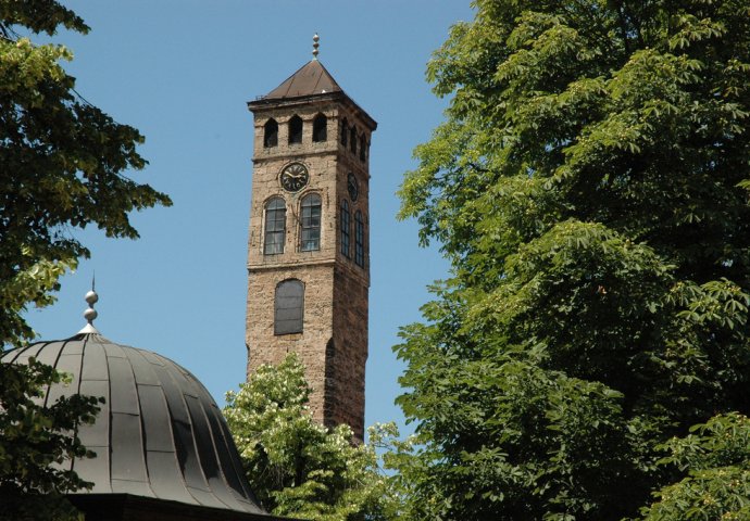 Sahat-kula jedina u svijetu javno mjeri lunarno vrijeme 