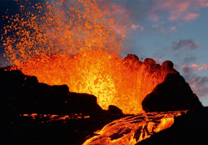 Indonezija: Šestoro poginulih u erupciji vulkana