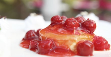 Lagano i osvježavajuće: Mini cherry cheesecake