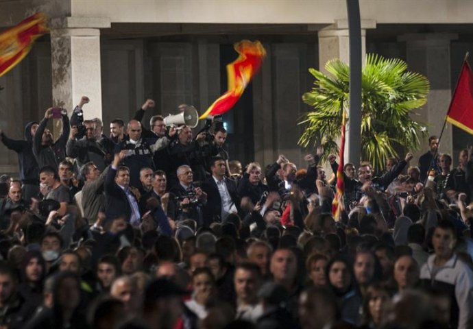 Novi protest ispred Skupštine Crne Gore