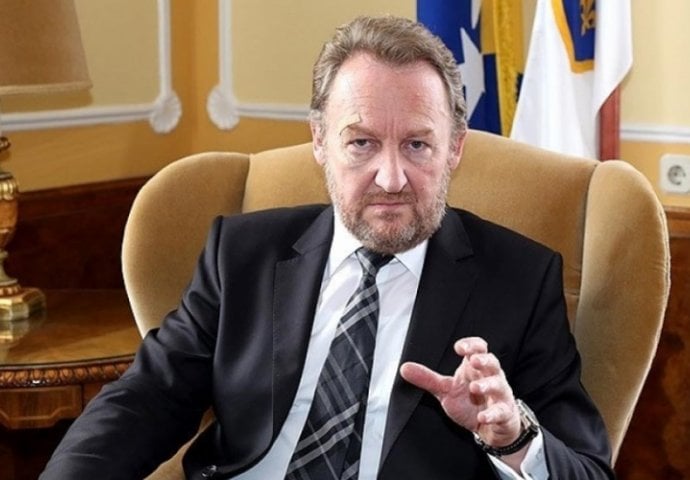 Izetbegović: Šta Ivaniću nije jasno? 