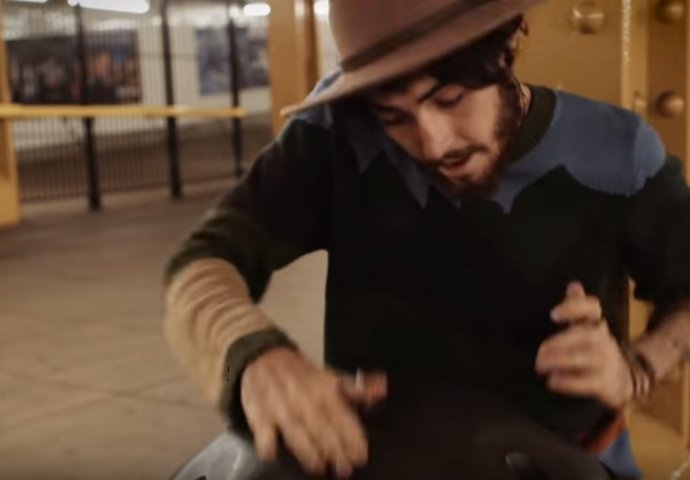 Ovaj ulični umjetnik zarađuje hiljade dolara dnevno: Kada pogledate video shvatit ćete zašto