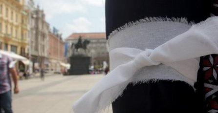 U Zagrebu podjela bijelih traka u znak sjećanja na ubijene Prijedorčane