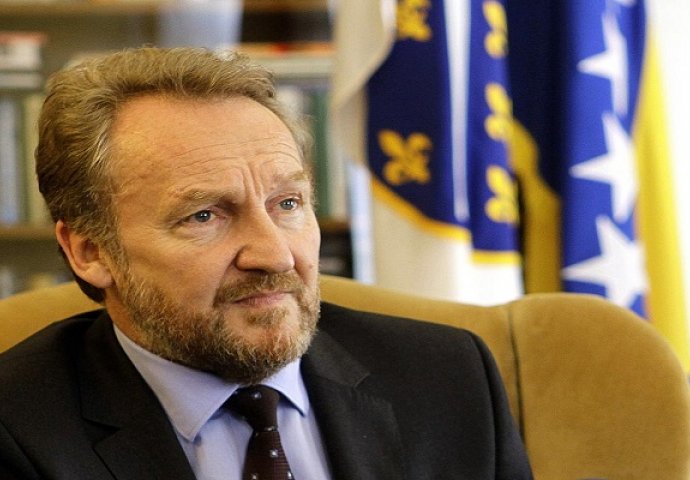 Izetbegović: Ramazan je vrijeme odricanja, ali i vrijeme nagrade