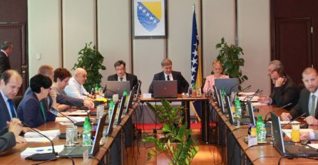 VMBiH - Programe o postupanju i prevenciji vršnjačkog nasilja ugraditi u nastavu