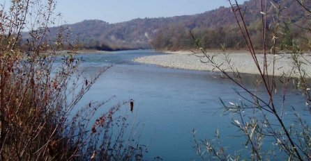 Pronađeno tijelo migranta koji je pokušao preplivati Tisu