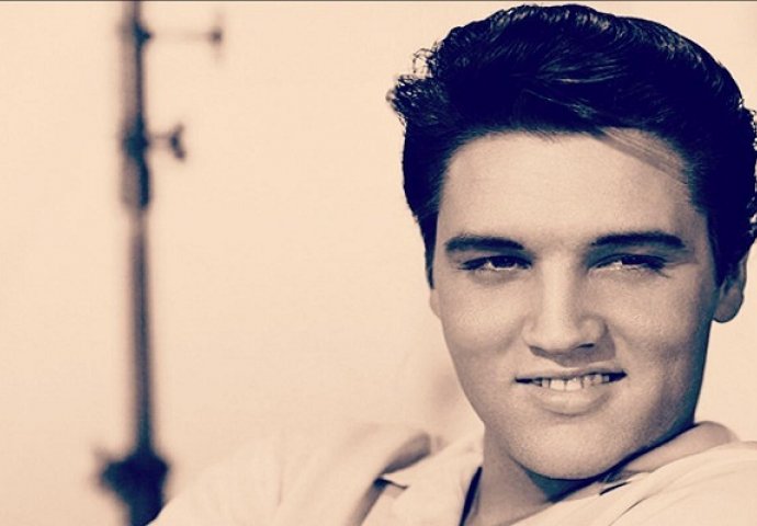 NOVI DOKAZI: Elvis Presley nije umro od prejedanja i predoziranja!