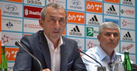 Selektor Mehmed Baždarević objavio spisak fudbalera za važan duel sa Grčkom
