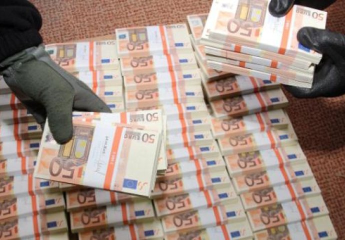 Srbijanci rasturali lažne novčanice na području Bijeljine