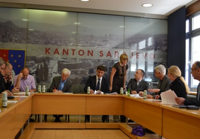 Potpisan Memorandum između Ministarstva za obrazovanje KS i osam fakulteta UNSA