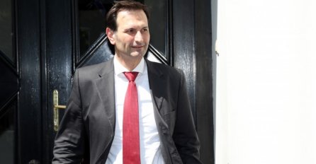 Kovač: Spekulacije su da je Karamarko dobio tjedan dana za preslagivanje