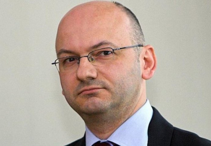 Jović: Srbiji će na putu u EU veći problem biti Kosovo nego Hrvatska