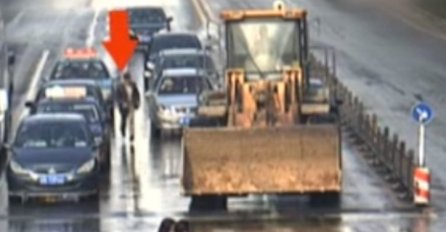 Saobraćajna tragedija: Nezaustavljivo je gazio sve pred sobom, a onda... (VIDEO) 